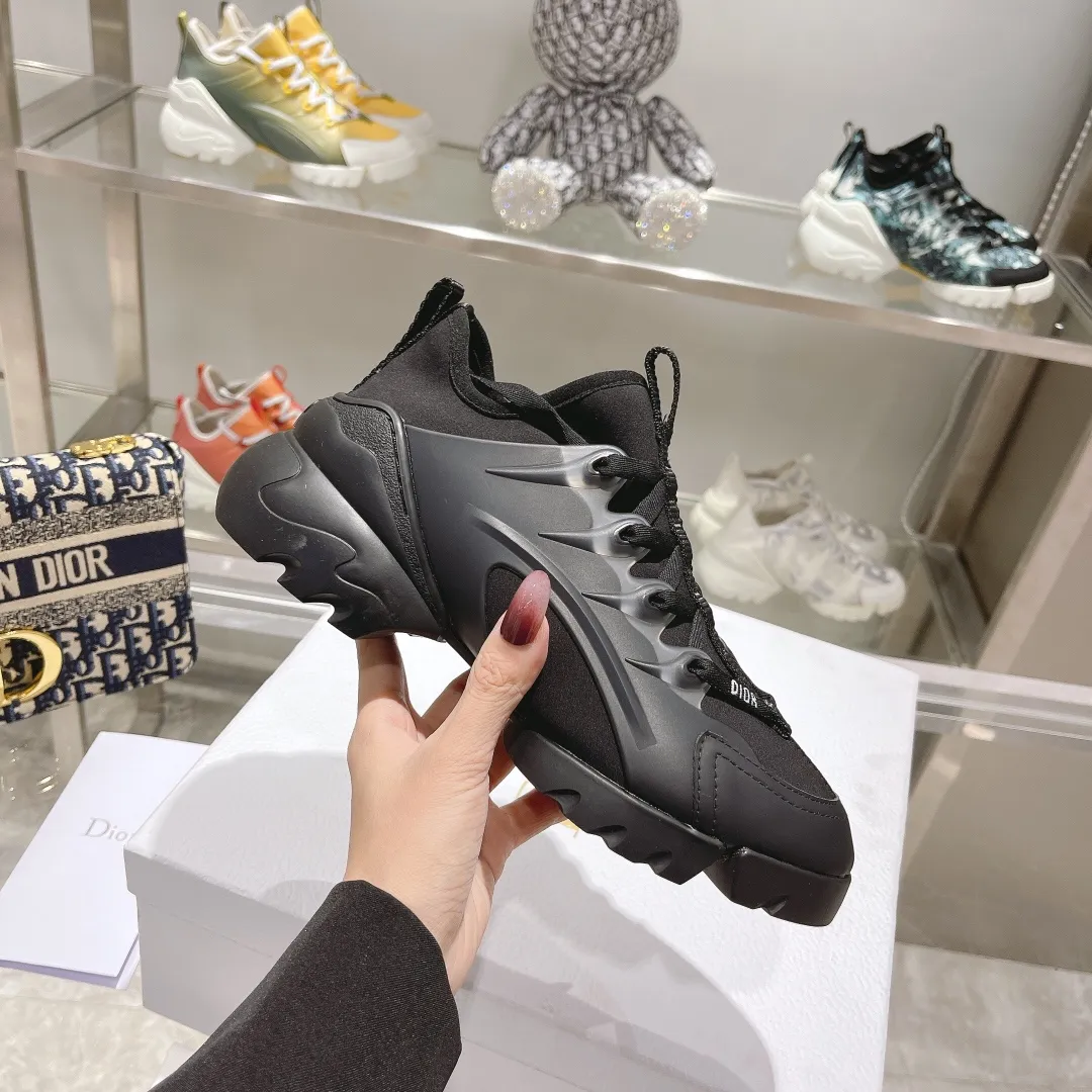 👟👟Ex-factory price 460👟👟 Women’s Shoes Women’s Clothing Dior Dior Sports Dad Shoes Your ideal high-end quality customization, a new product created by Crusie “J’ADI*R” at the first major show of Paris Fashion Week‼ ️Molded from the original board, all details are welcome to be appraised and compared 🔥 Upper: Original imported customized Lycra surface with soft silk cowhide Inner: soft, comfortable and breathable Foot pads: cowhide injection molded feet, original molded color matching Logo webbing Original molded 3D film combination Original molded anti-slip combination outsole! Original packaging consistent! Number of yards: 35-41 yards (custom-made sizes 41 are non-refundable)